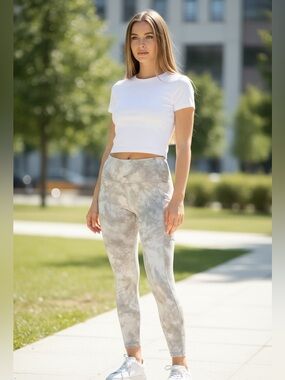 Aerie OFFLINE The Hugger Size S Short High Rise Tie Dye Leggings Gray